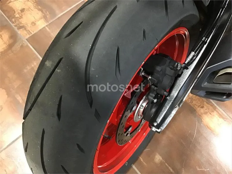BMW F 900 R – Vista 9