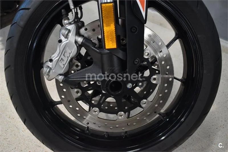 KTM 790 – Vista 4