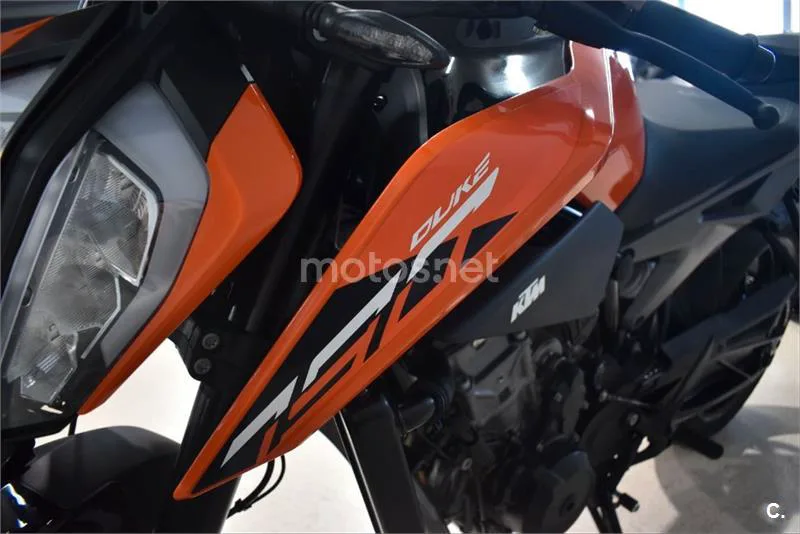 KTM 790 – Vista 8