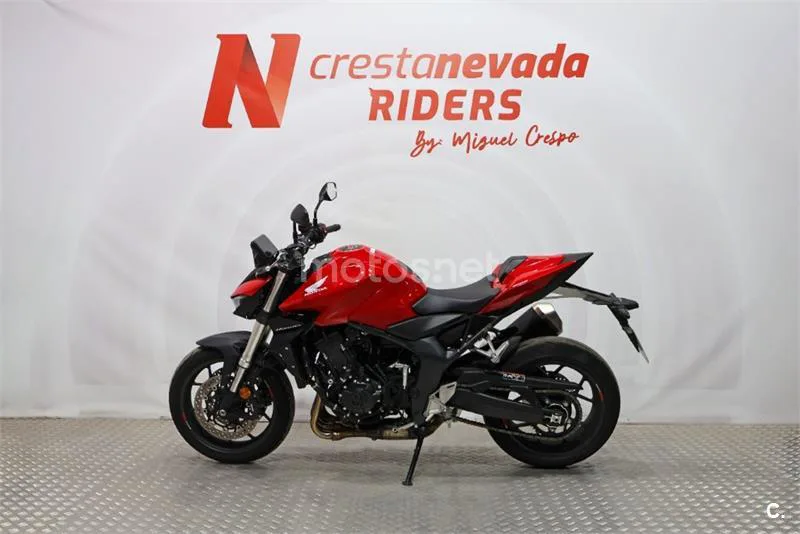 Honda CB 1000 Hornet – Vista 3