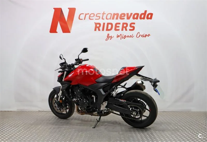 Honda CB 1000 Hornet – Vista 10