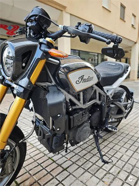 Indian FTR 1200 – Vista 5