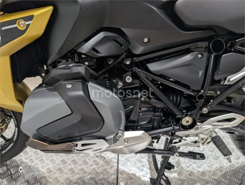 BMW R 1250 RS – Vista 21