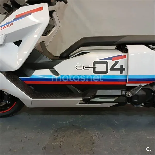BMW CE 04 – Vista 14