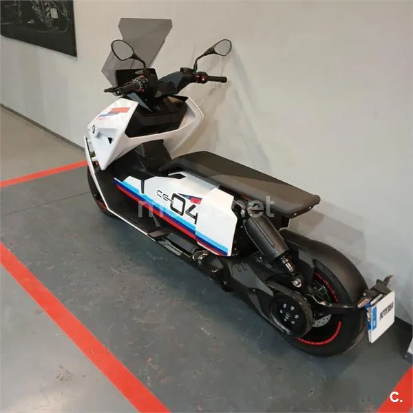 BMW CE 04 – Vista 16