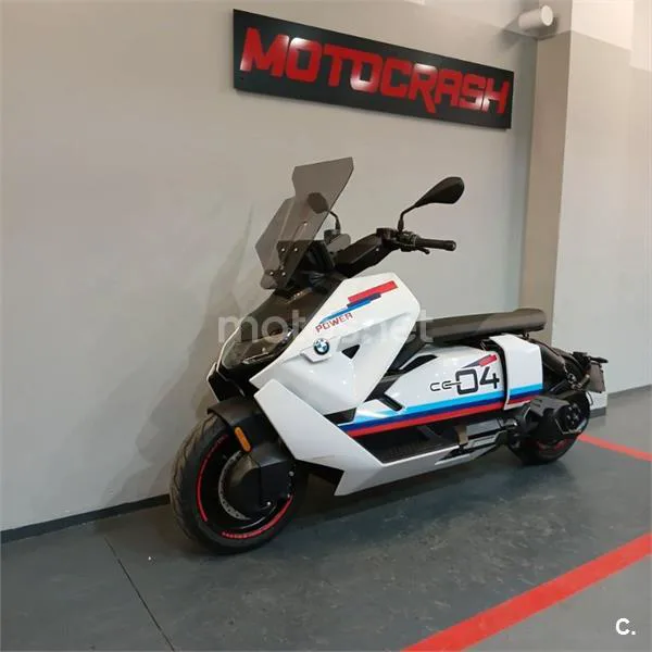BMW CE 04 – Vista 5