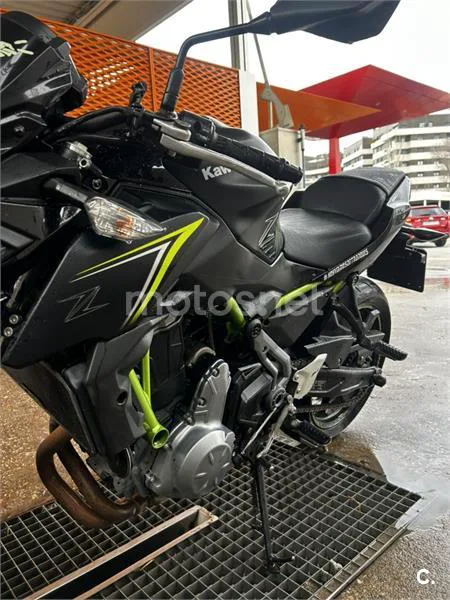 Kawasaki Z 650 – Vista 2