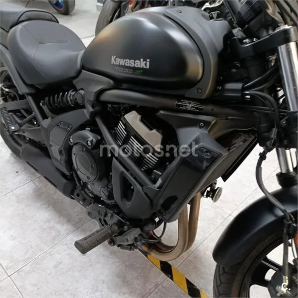 Kawasaki Vulcan S – Vista 5