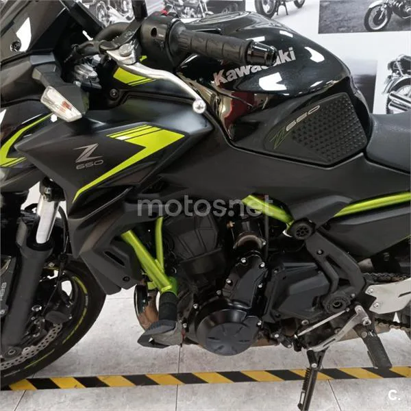 Kawasaki Z650 – Vista 6