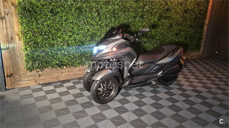 Yamaha Tricity – Vista 7