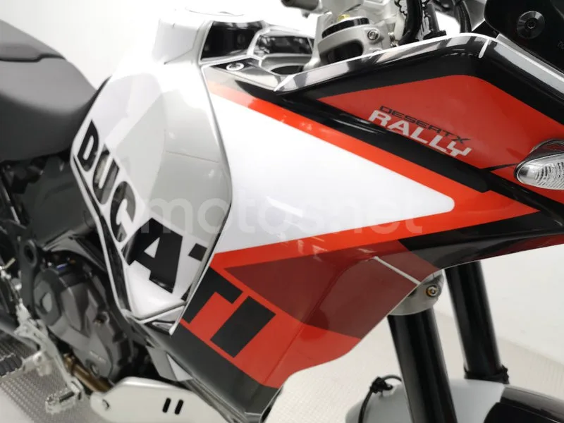 Ducati DesertX – Vista 13