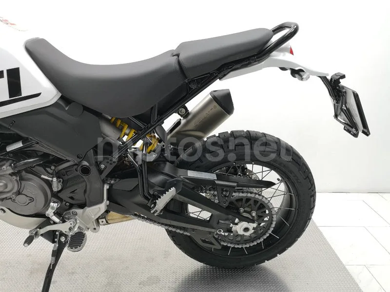 Ducati DesertX – Vista 18