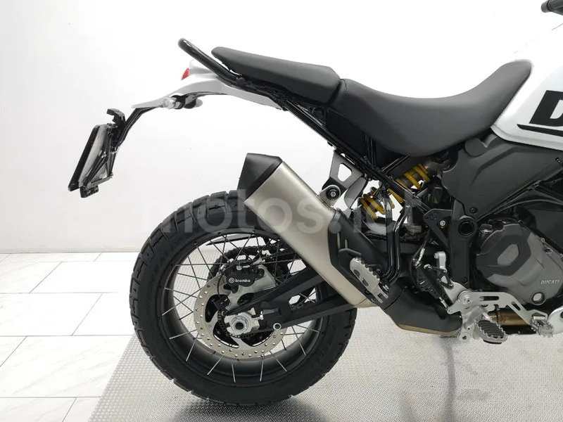 Ducati DesertX – Vista 5