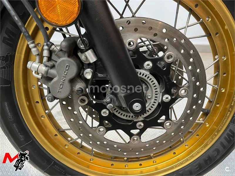 Suzuki V-Strom 650 XT – Vista 6