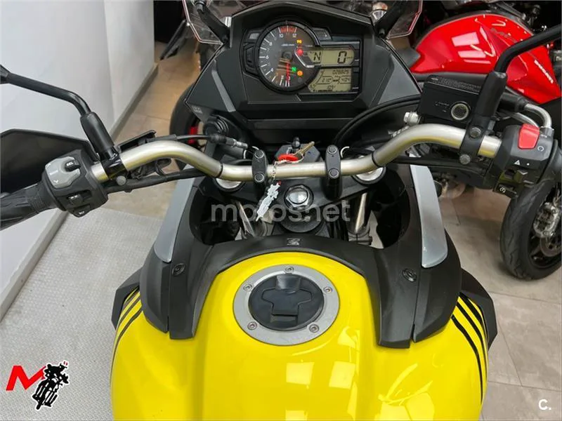 Suzuki V-Strom 650 XT – Vista 8