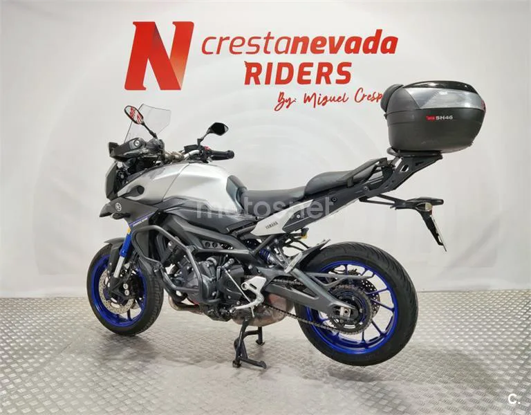 Yamaha MT-09 – Vista 11