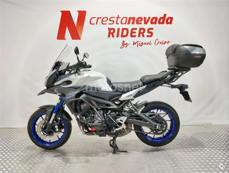 Yamaha MT-09 – Vista 5