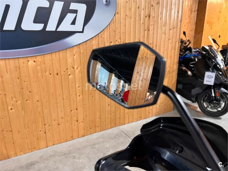 KTM 1090 Adventure – Vista 112