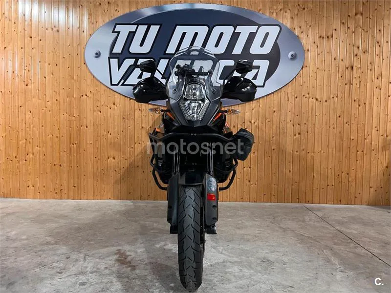 KTM 1090 Adventure – Vista 15