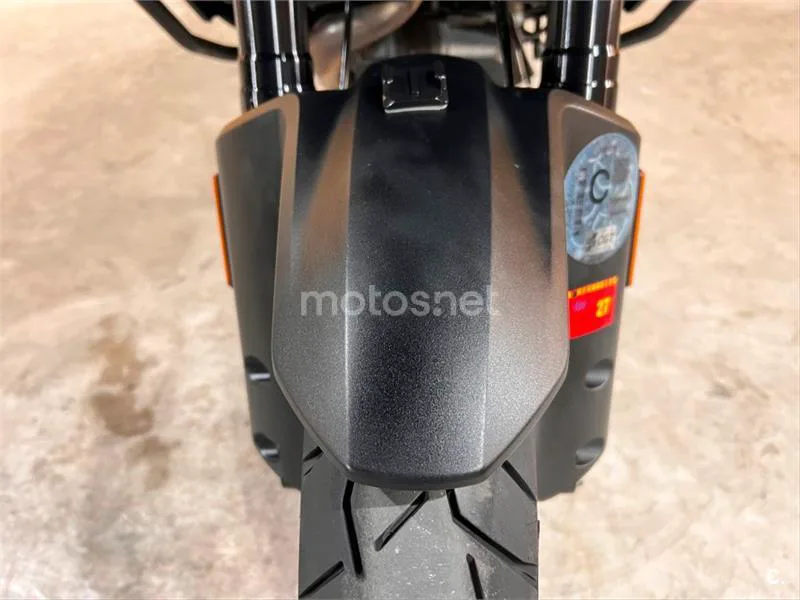 KTM 1090 Adventure – Vista 17