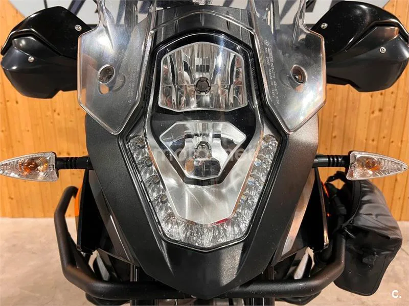 KTM 1090 Adventure – Vista 20