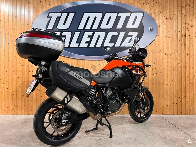KTM 1090 Adventure – Vista 23