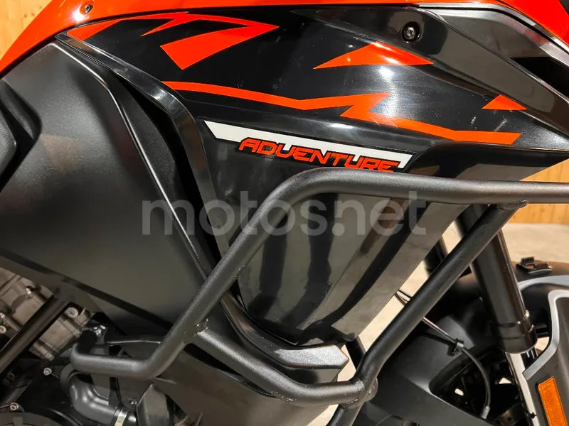 KTM 1090 Adventure – Vista 40