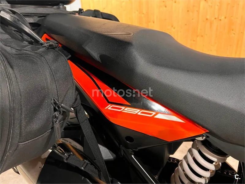 KTM 1090 Adventure – Vista 54