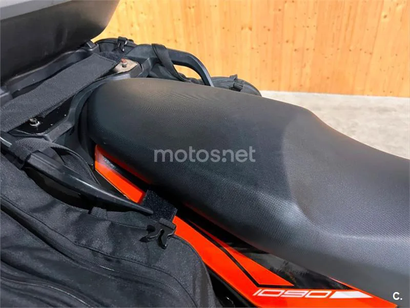 KTM 1090 Adventure – Vista 55