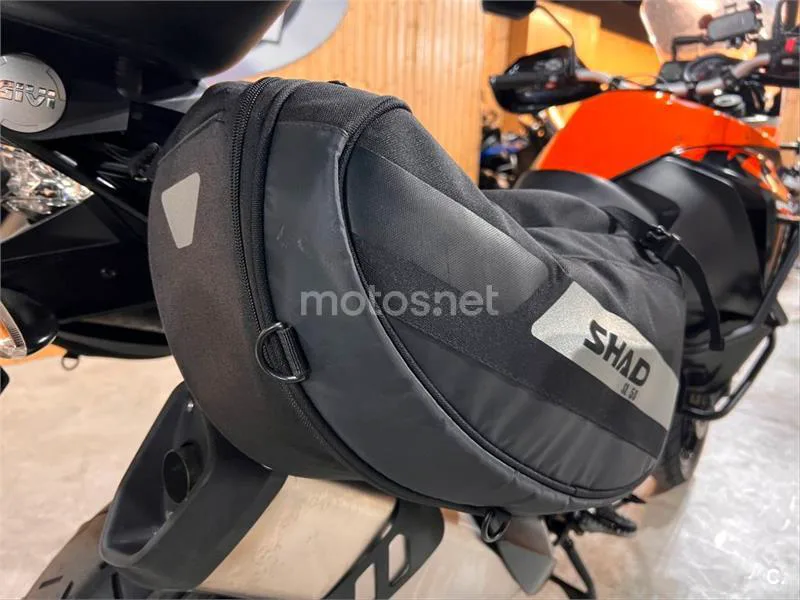 KTM 1090 Adventure – Vista 60