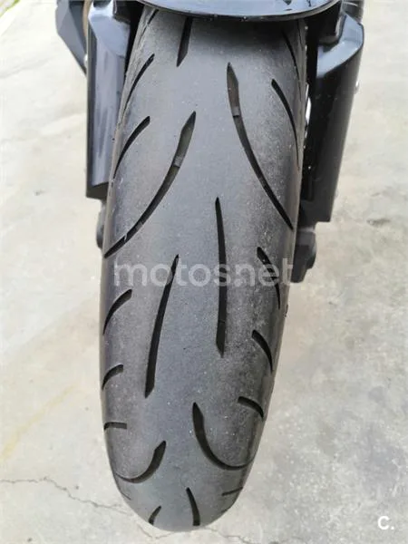 Kawasaki Z 800 – Vista 4