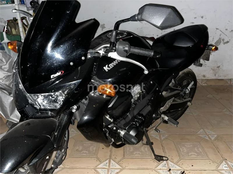 Kawasaki Z 750 – Vista 4