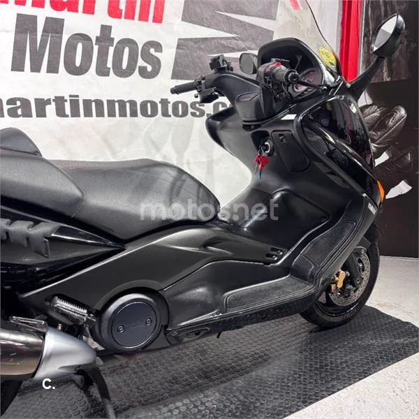 Yamaha TMAX 500 – Vista 11