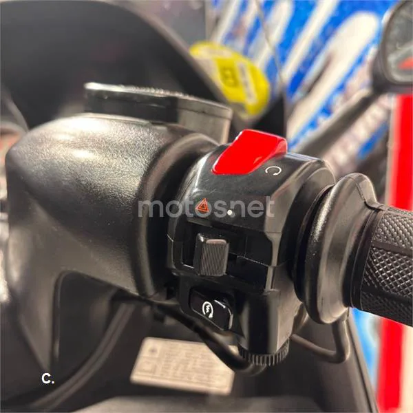 Yamaha TMAX 500 – Vista 19