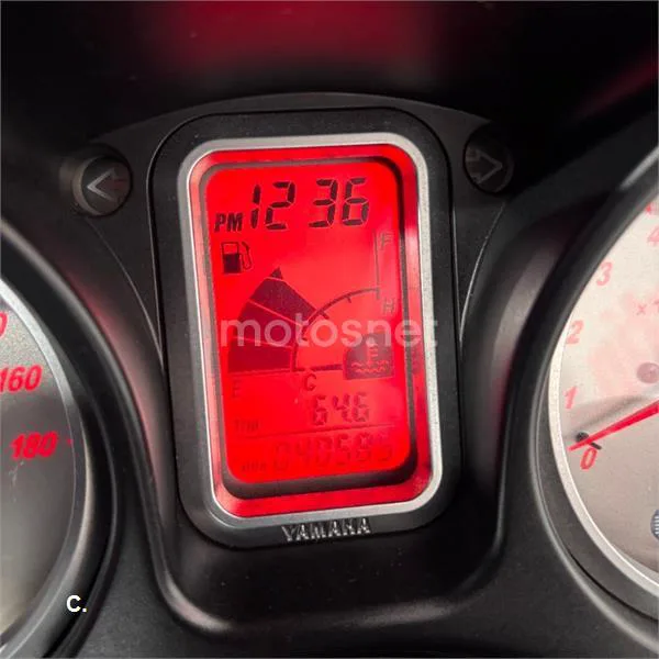 Yamaha TMAX 500 – Vista 20