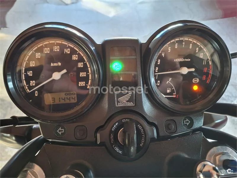 Honda CBF 600N – Vista 6