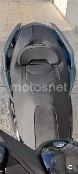 Yamaha XMAX 125 – Vista 3