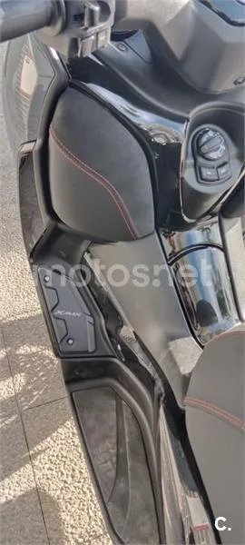 Yamaha XMAX 125 – Vista 4