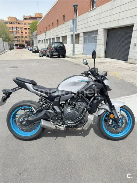 Yamaha MT-07 – Vista 4