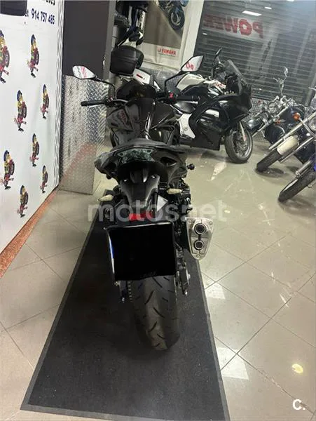 Kawasaki Z800 – Vista 4