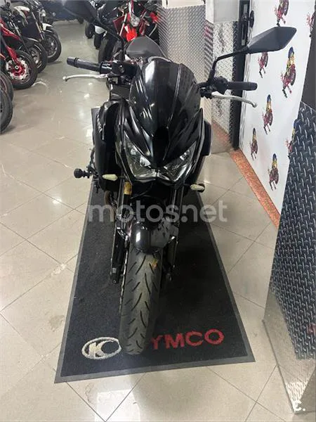 Kawasaki Z800 – Vista 6