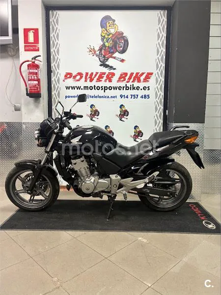 Honda CBF 500 – Vista 8