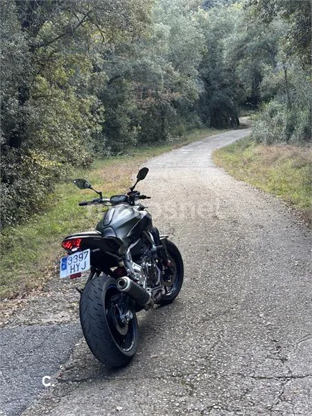 Yamaha MT-07 – Vista 3