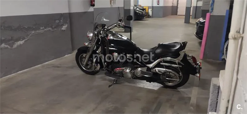 Kawasaki VN 2000 Classic – Vista 4