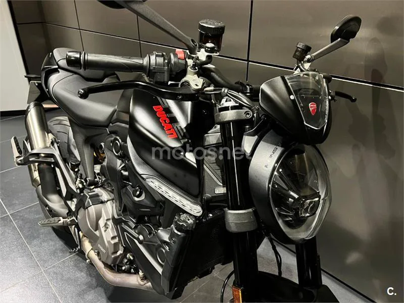 Ducati Monster – Vista 4