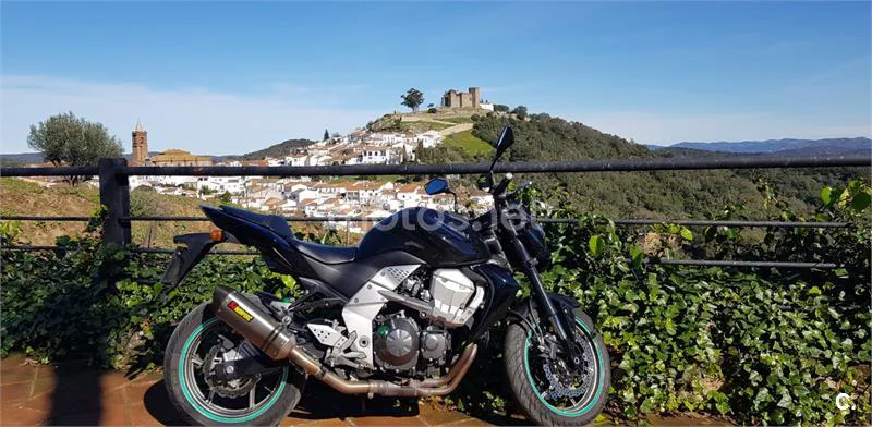 Kawasaki Z 750 – Vista 2