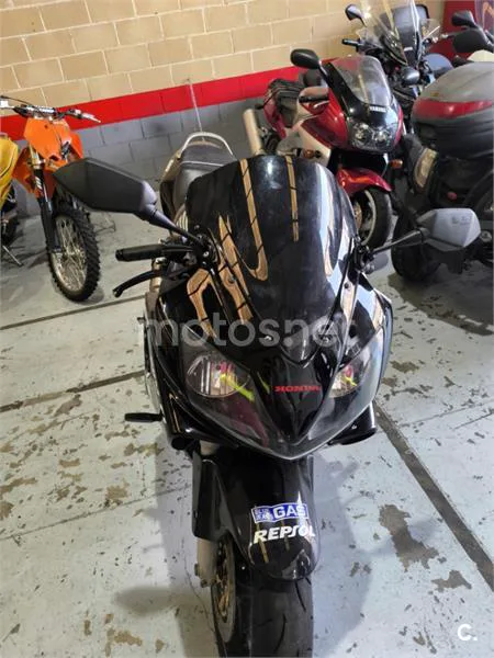 Honda CBR 600F – Vista 6