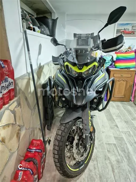 Benelli TRK 702 X – Vista 2