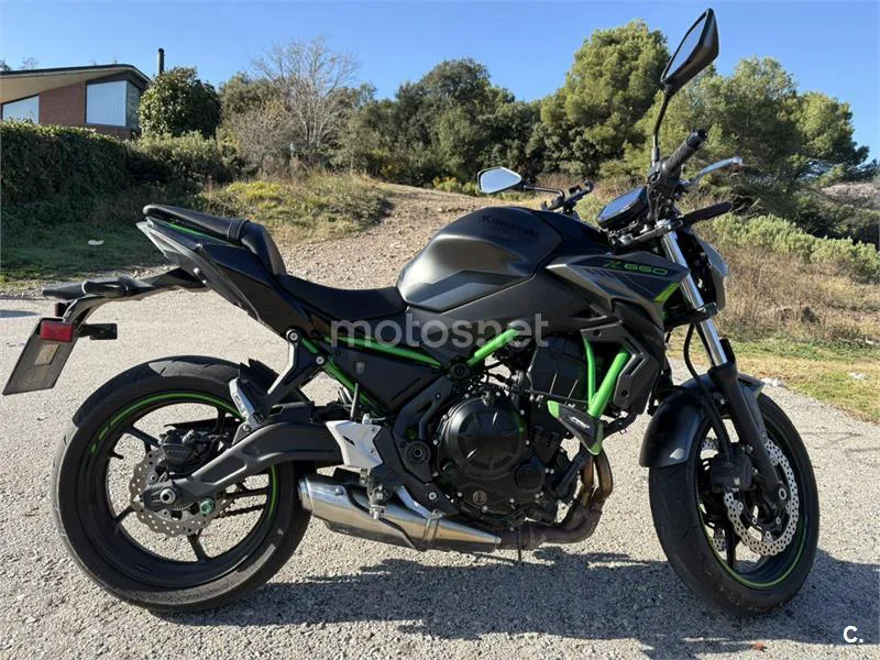 Kawasaki Z 650 – Vista 4