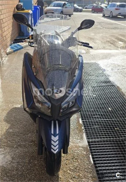 Kymco X-Town CT 125 – Vista 4
